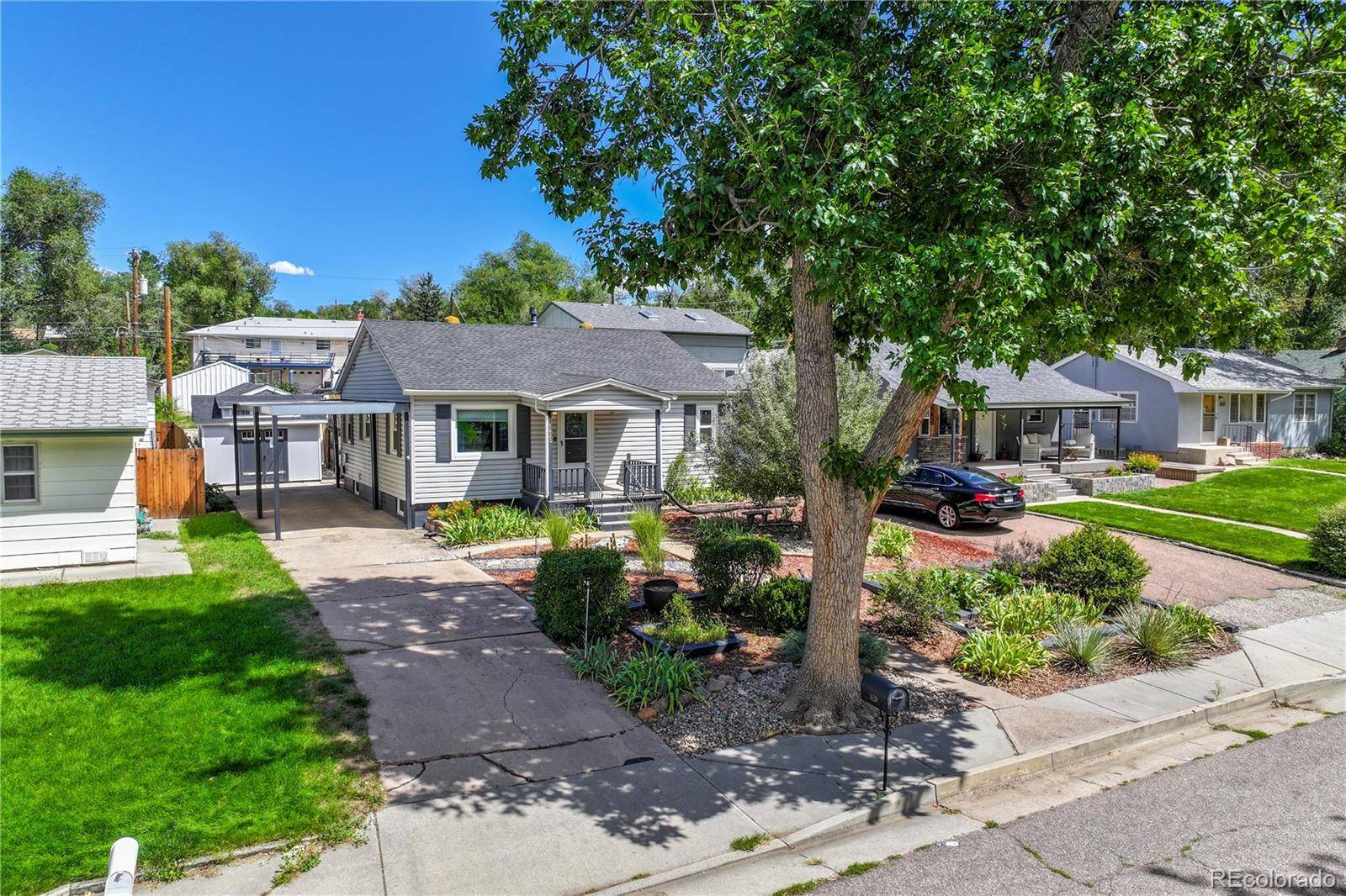 1620 W Boulder ST, Colorado Springs, CO 80904