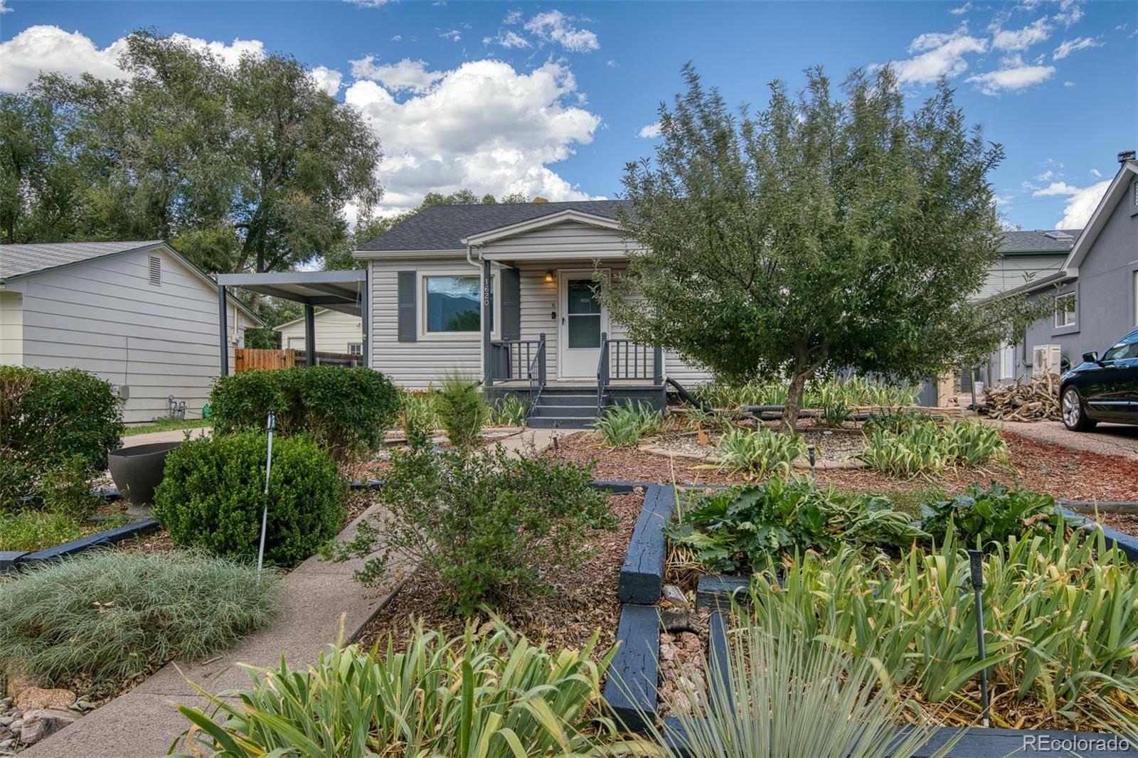 1620 W Boulder ST, Colorado Springs, CO 80904