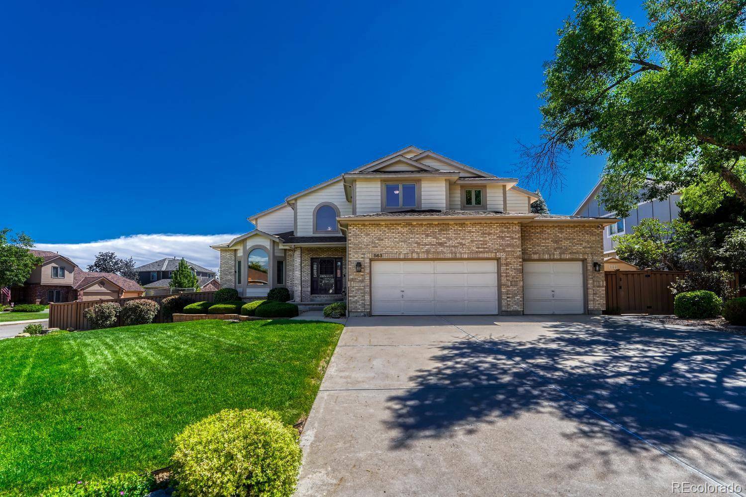 563 Columbine AVE, Broomfield, CO 80020