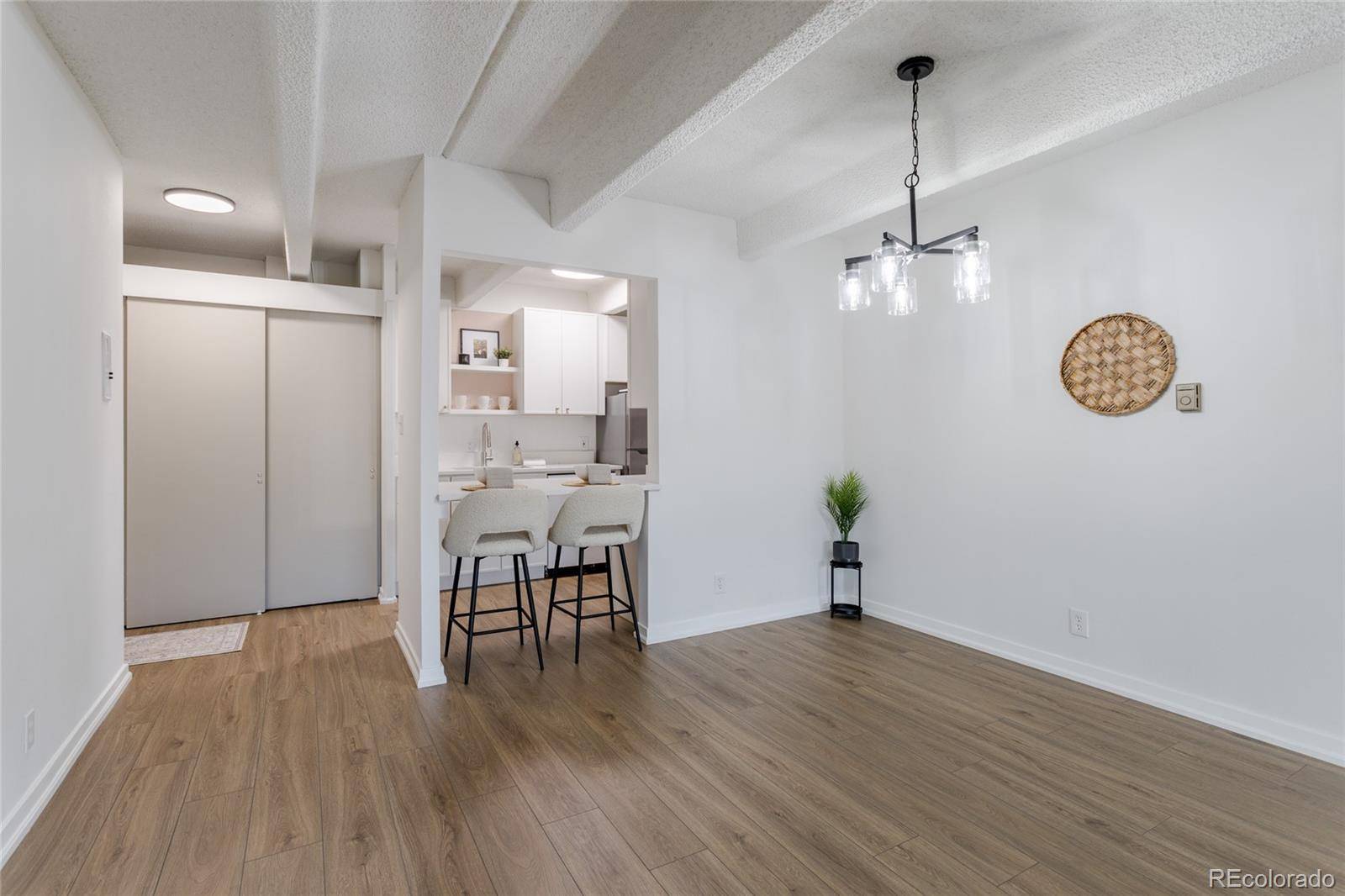 1365 Columbine ST #401, Denver, CO 80206