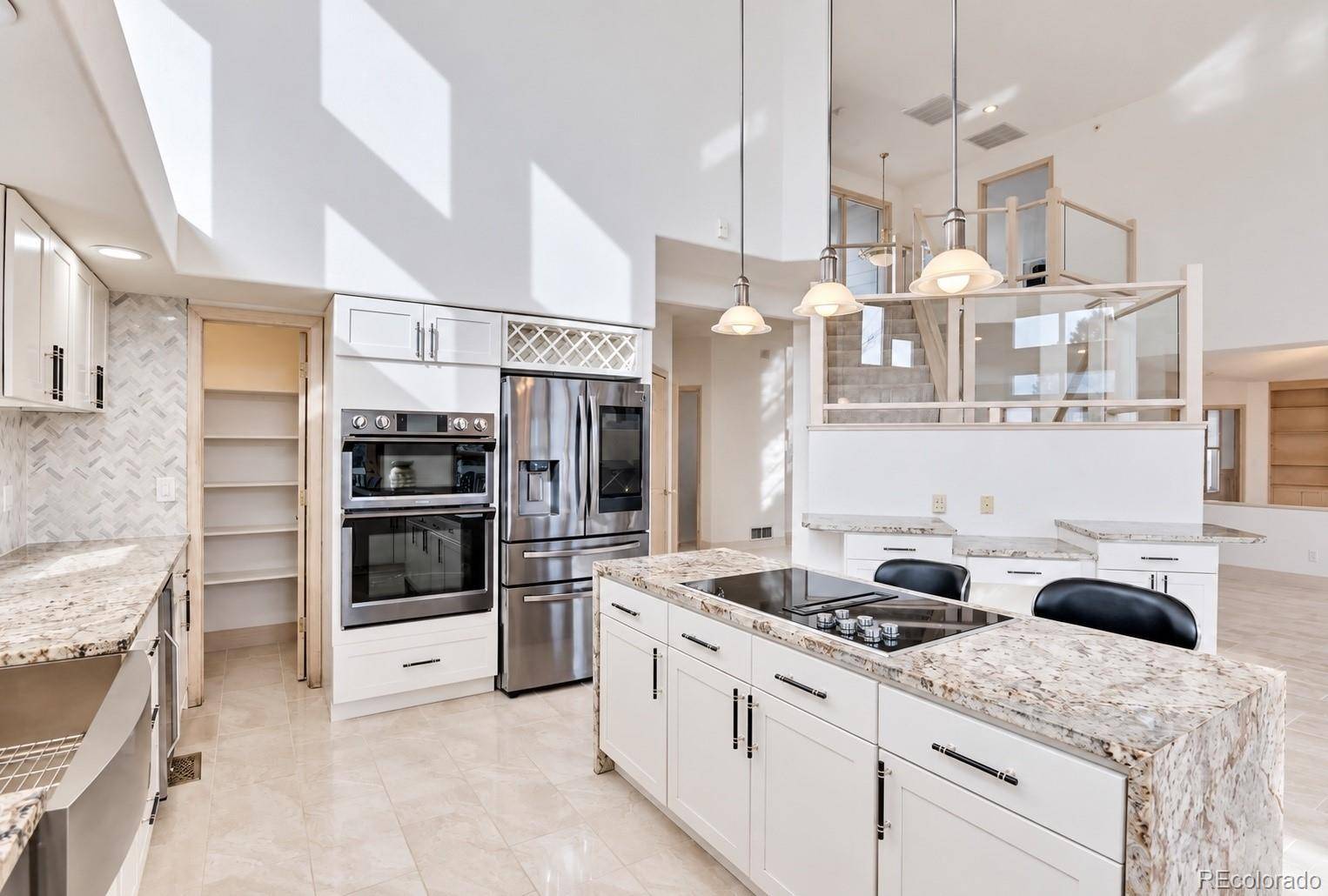 16462 E Berry PL, Centennial, CO 80015