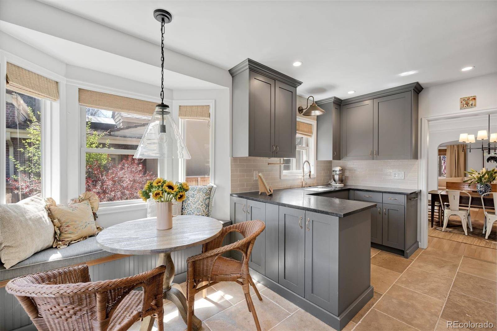 1130 N Monaco Pkwy, Denver, CO 80220