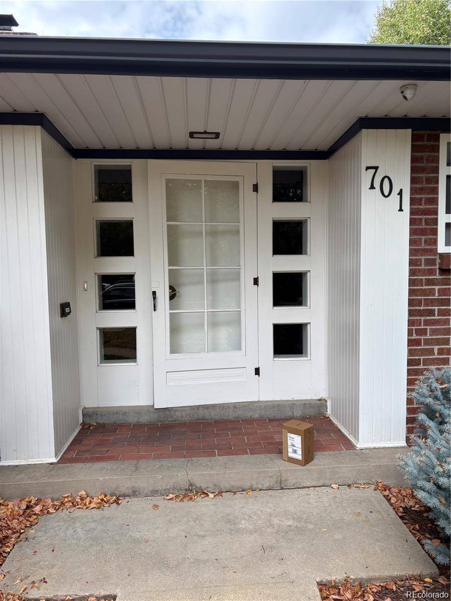 701 S Clayton ST, Denver, CO 80209