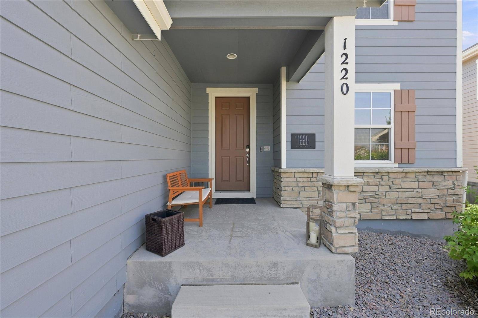 1220 Mcmurdo CIR, Castle Rock, CO 80108