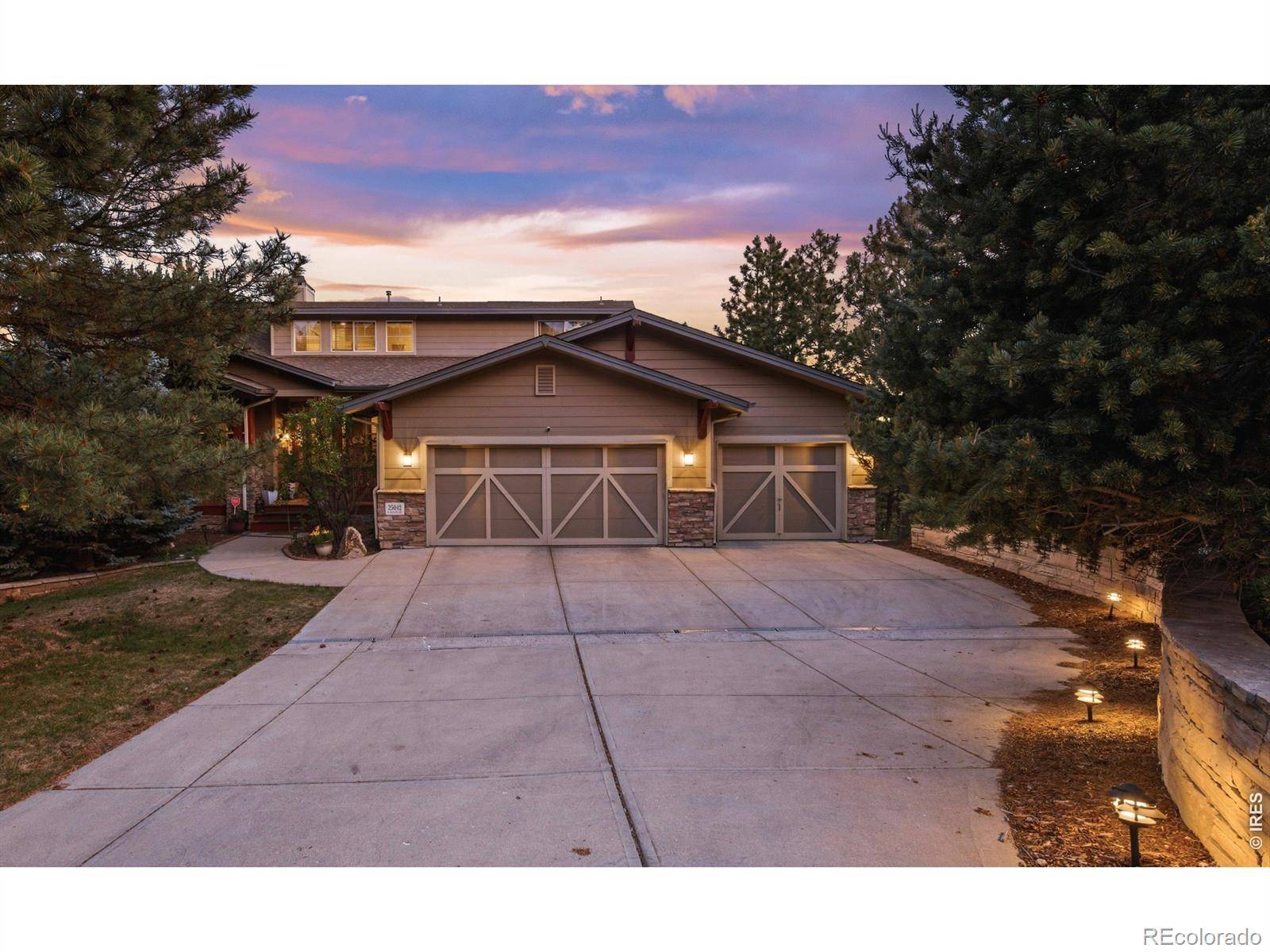 25042 E Davies DR, Aurora, CO 80016