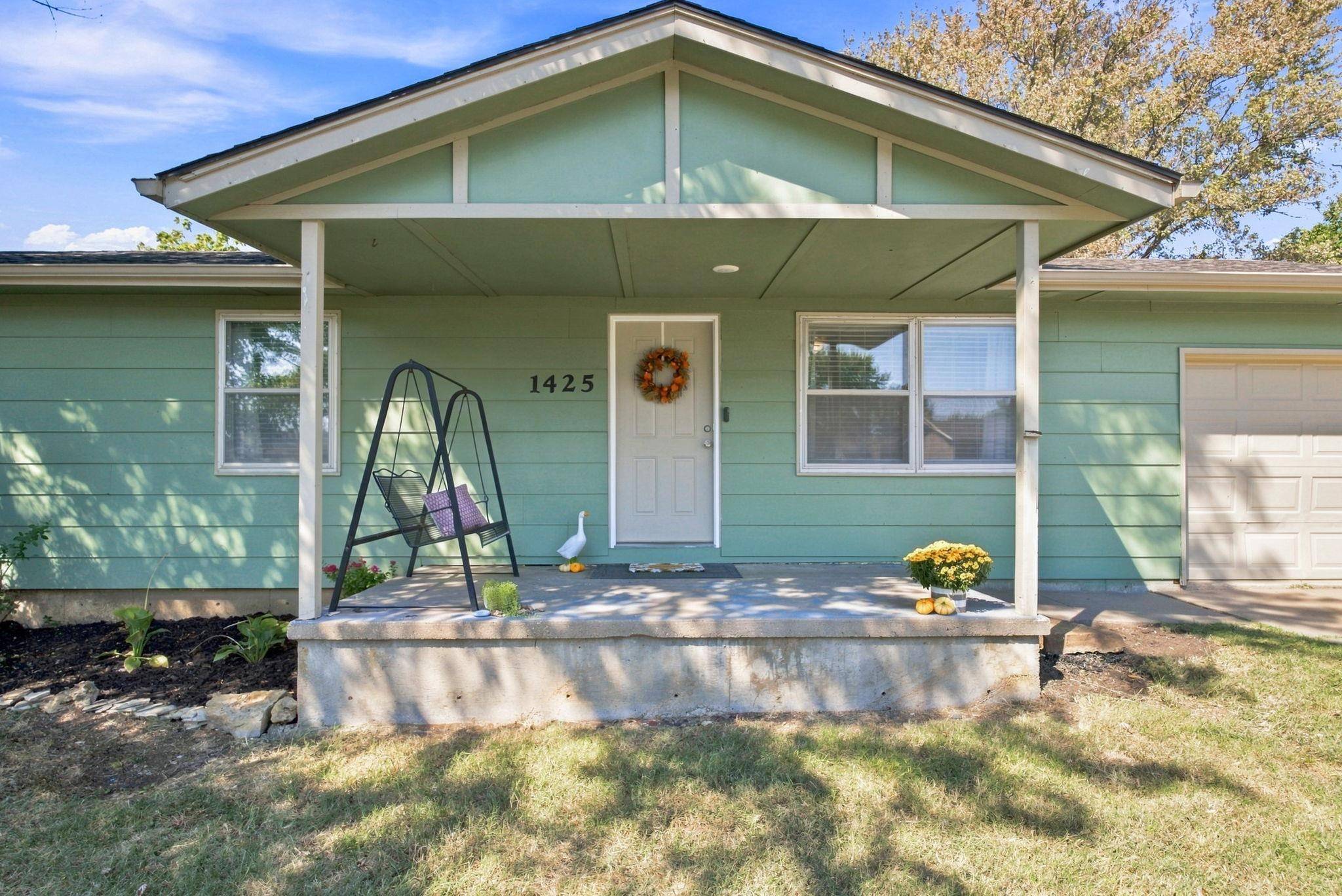1425 Spencer Dr, Augusta, KS 67010