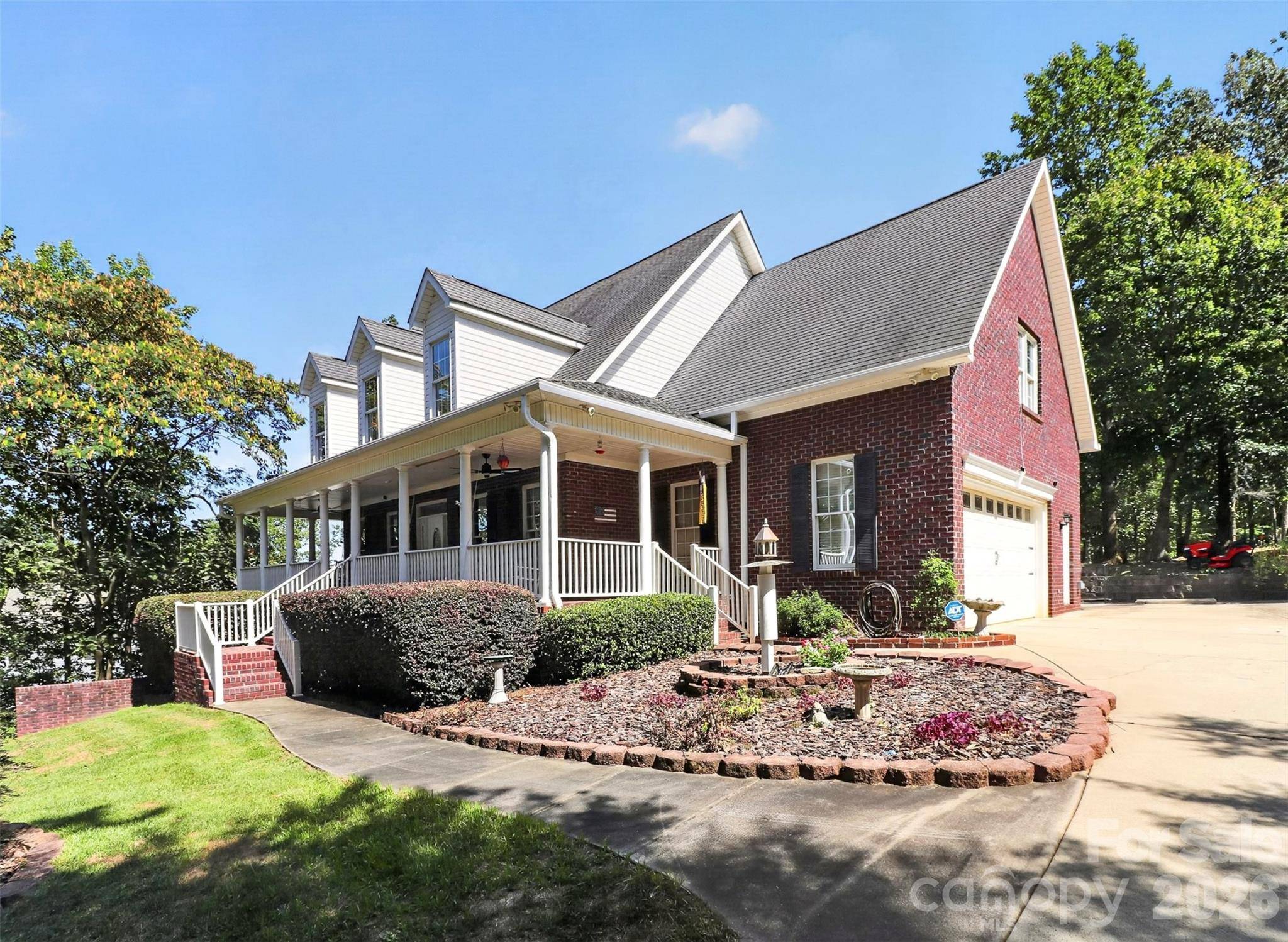 4904 Steepleton WAY, Charlotte, NC 28215
