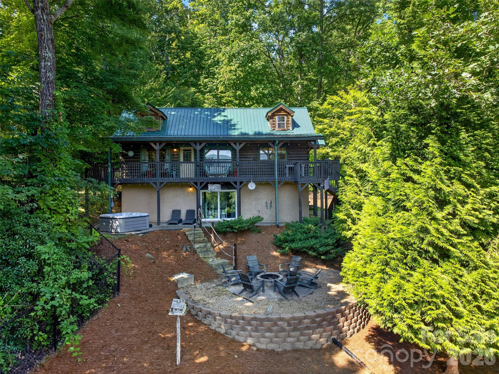 898 Morgan Hill RD, Black Mountain, NC 28711