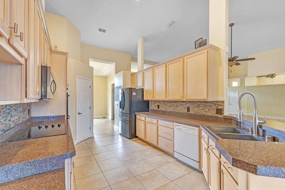 407 THUNDER GULCH CT, Orlando, FL 32824