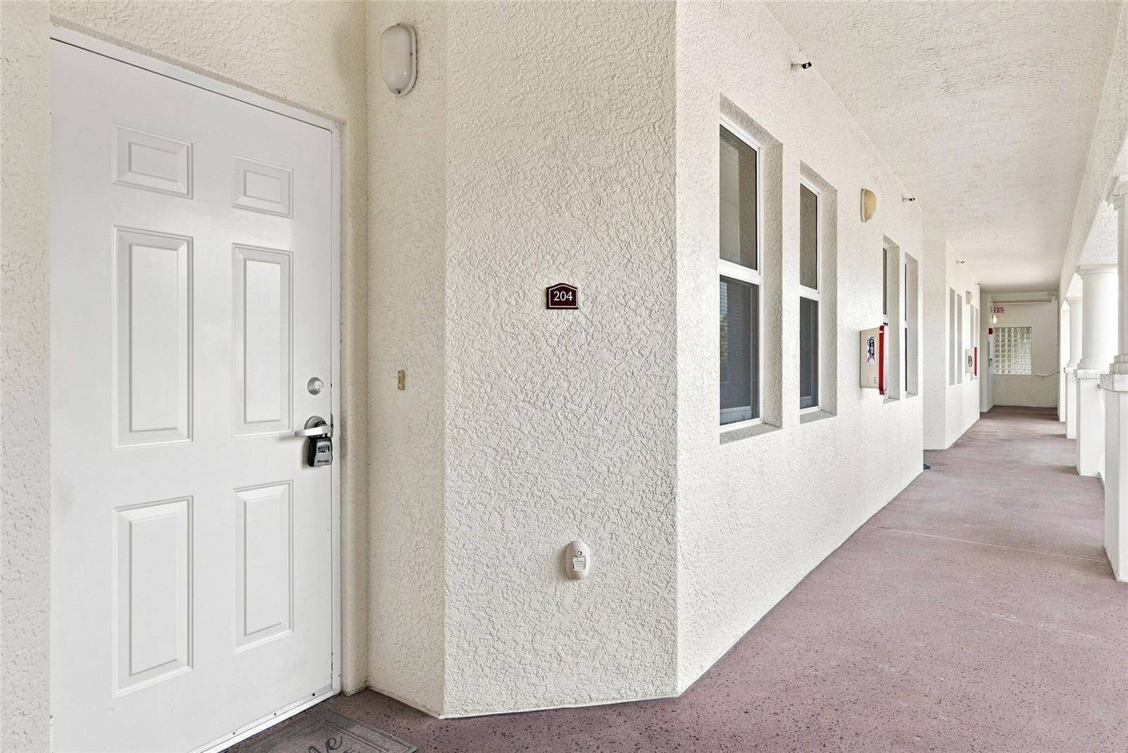17735 GULF BLVD #204, Redington Shores, FL 33708