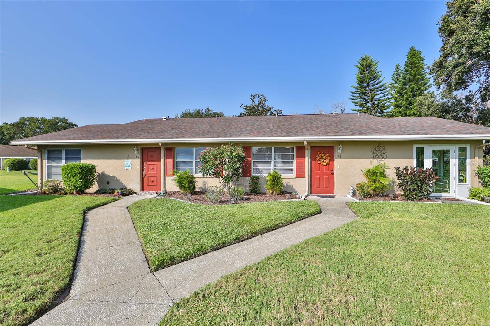 1904 CANTERBURY LN #26, Sun City Center, FL 33573