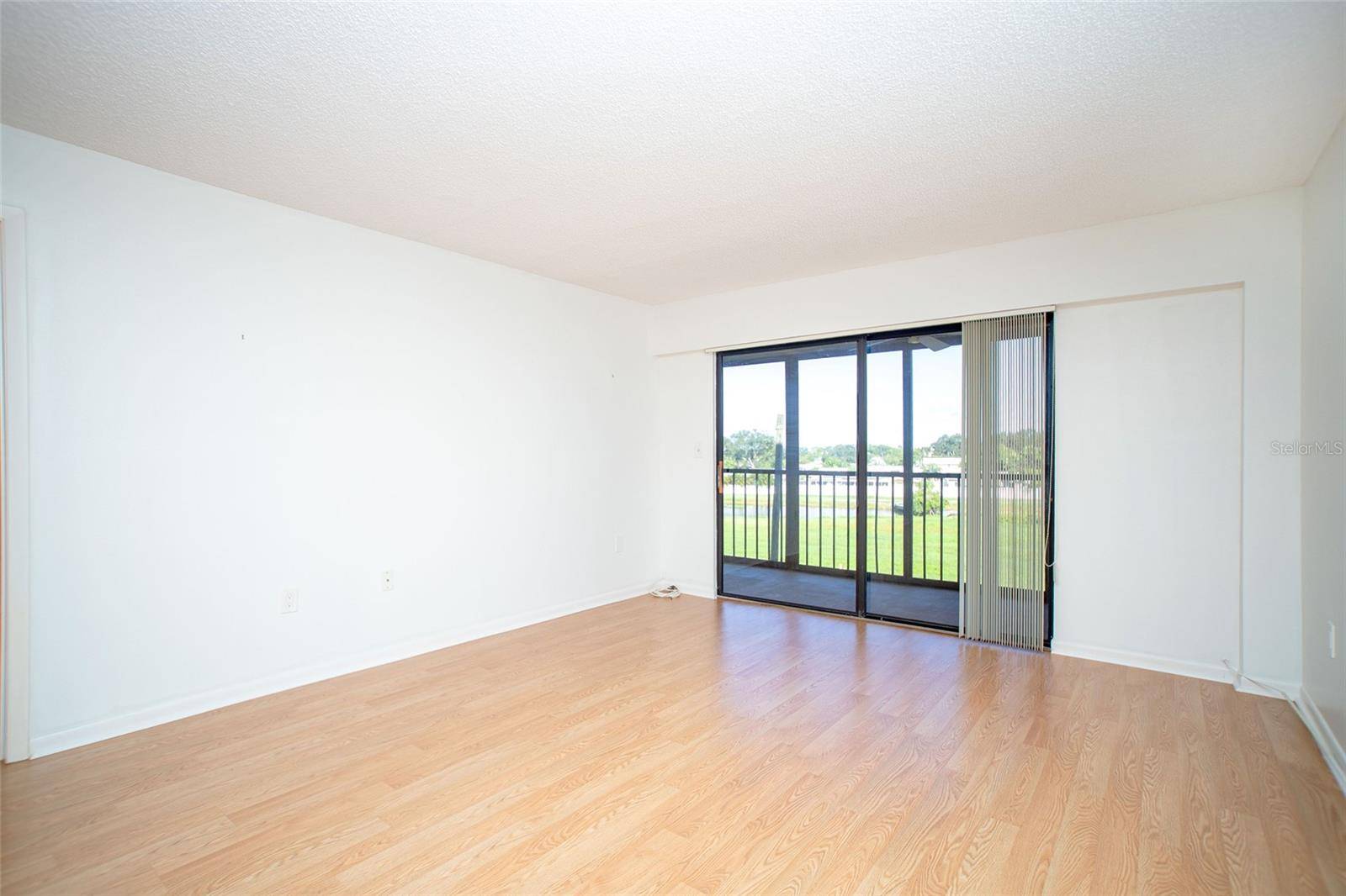 9490 HARBOR GREENS WAY #306, Seminole, FL 33776