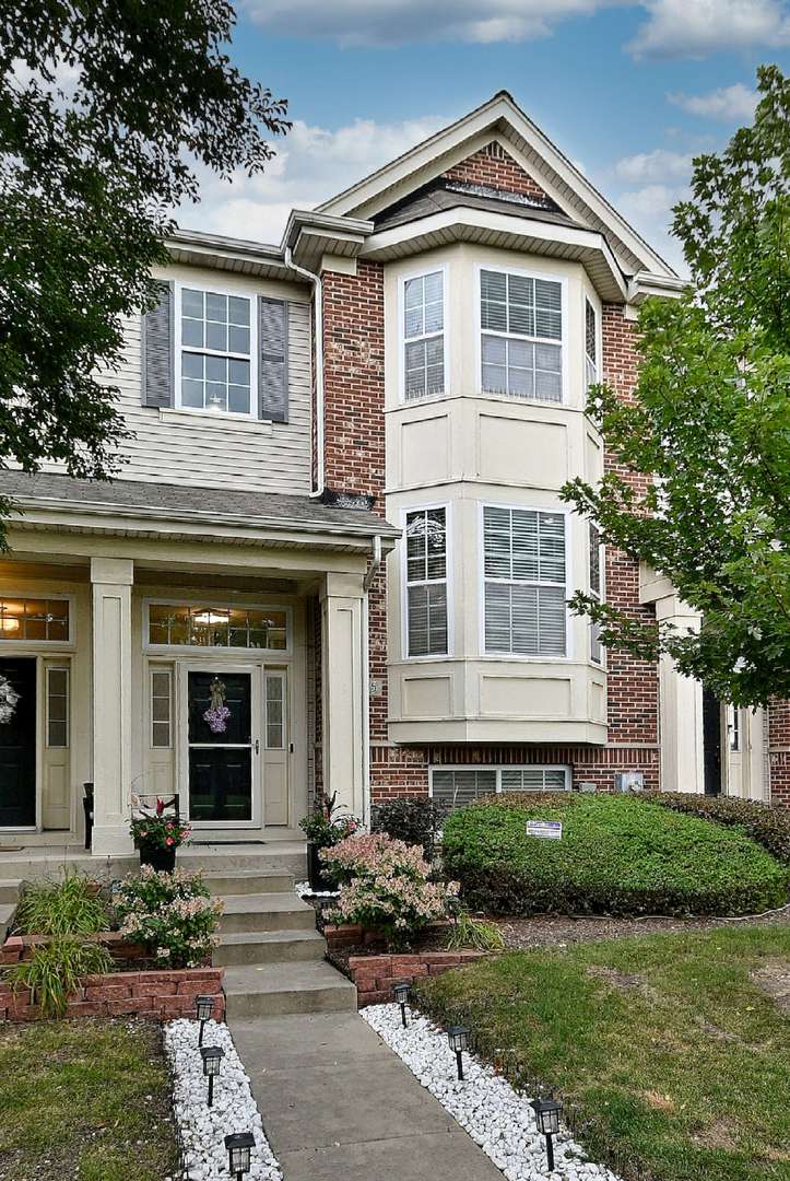 6515 Lilac BLVD, Hanover Park, IL 60133