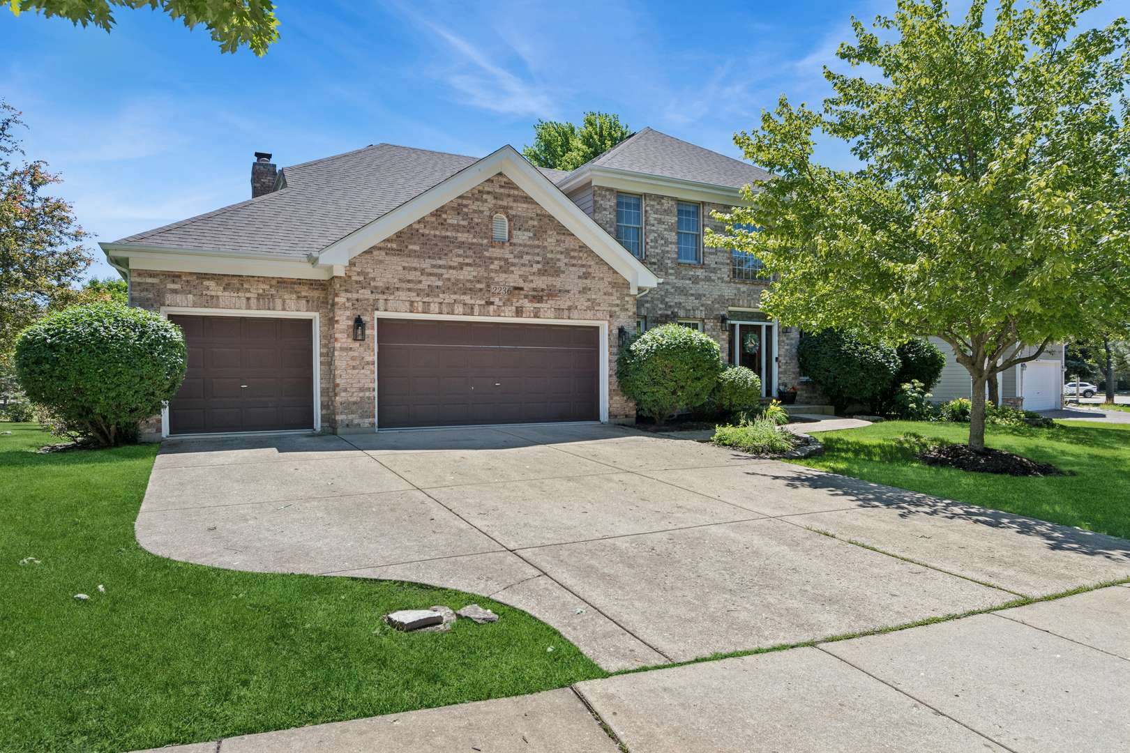 2236 Stowe CIR, Naperville, IL 60564