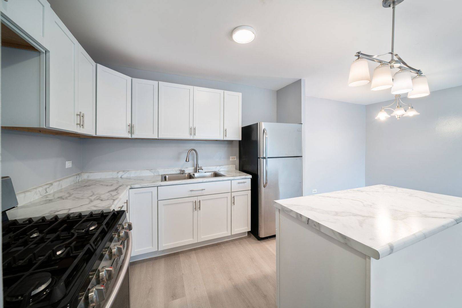 7854 S South Shore DR #502, Chicago, IL 60649