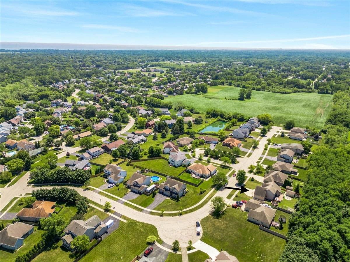 230 English LN, Winthrop Harbor, IL 60096