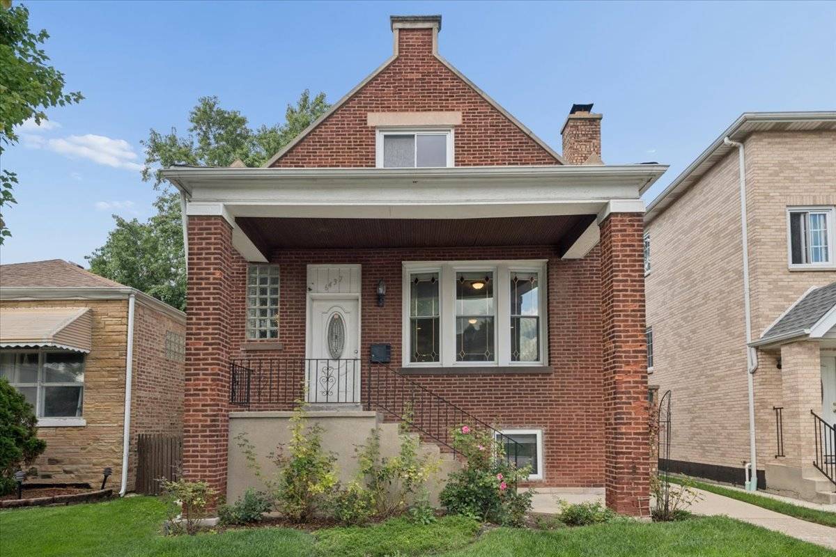 6437 W 26th ST, Berwyn, IL 60402