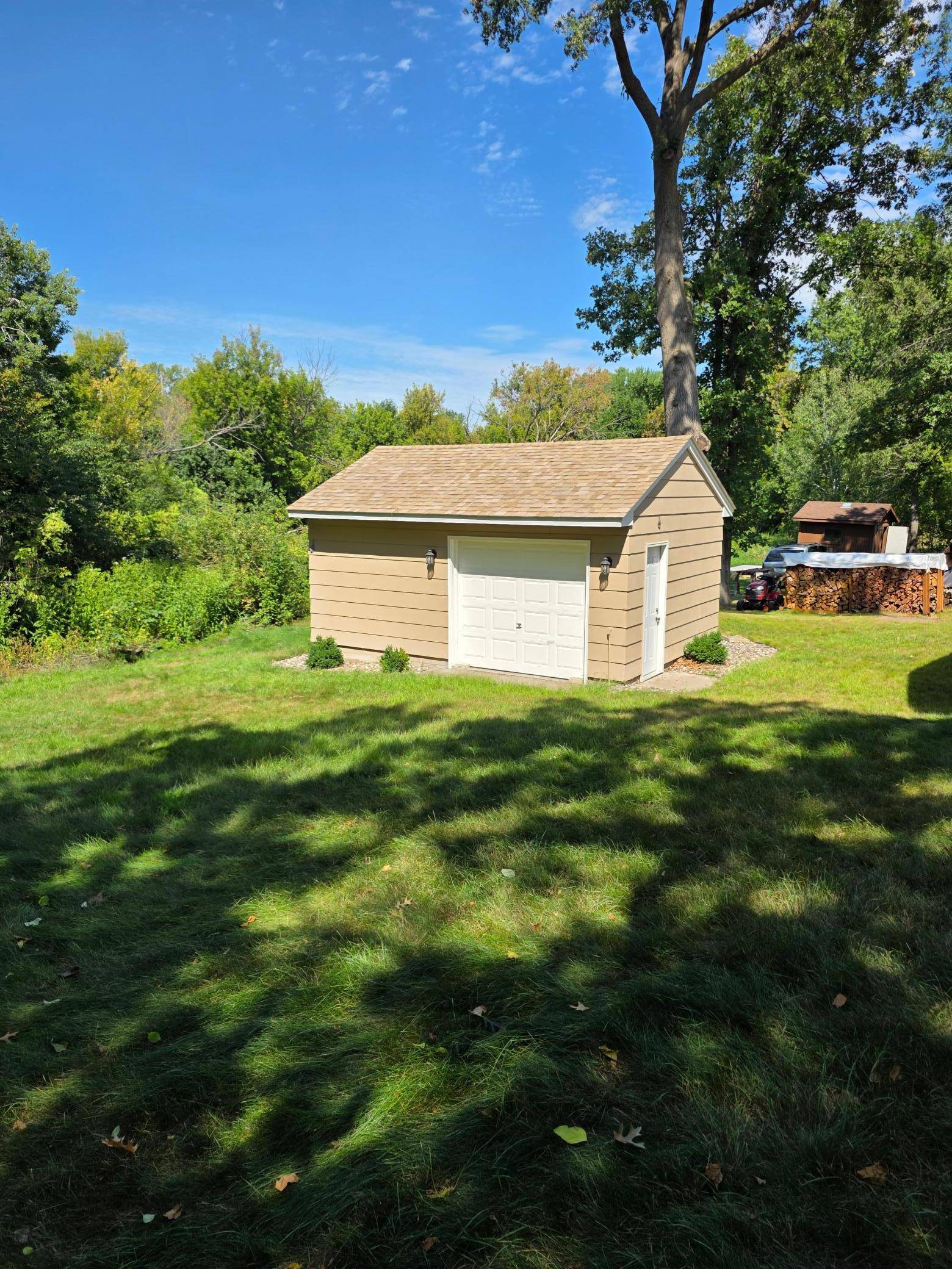 10 W Golden Lake RD, Circle Pines, MN 55014