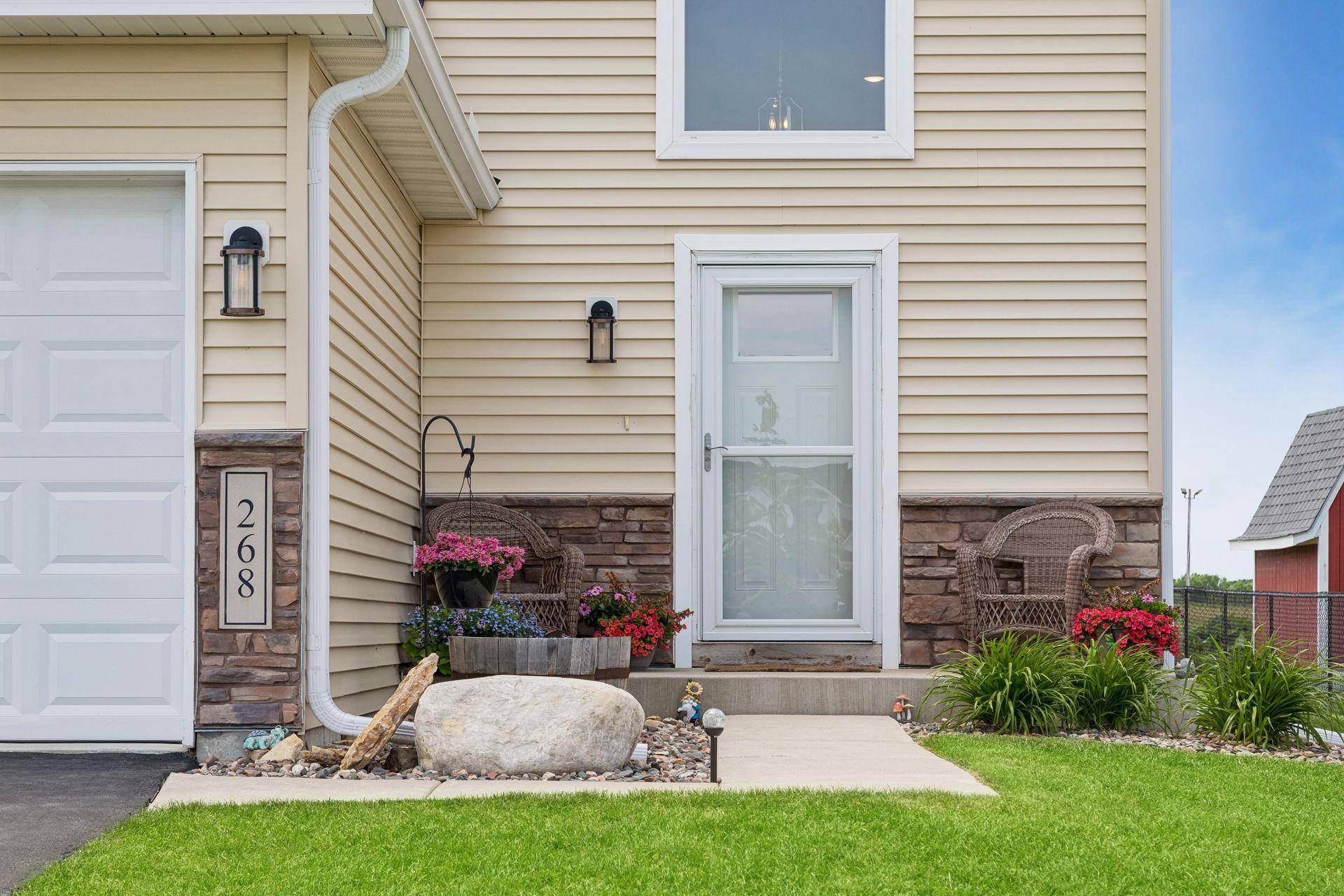 268 Tower AVE, Dundas, MN 55019
