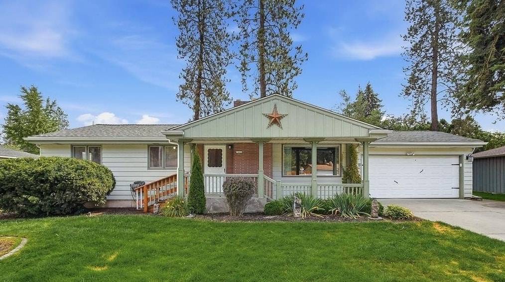 7402 N Country Homes Blvd, Spokane, WA 99208