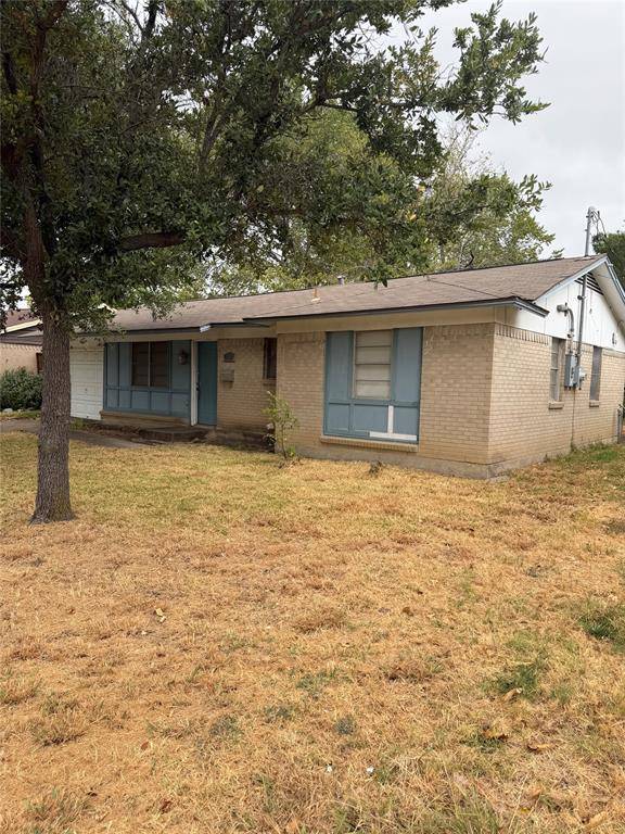 2418 Fulton Drive, Mesquite, TX 75150