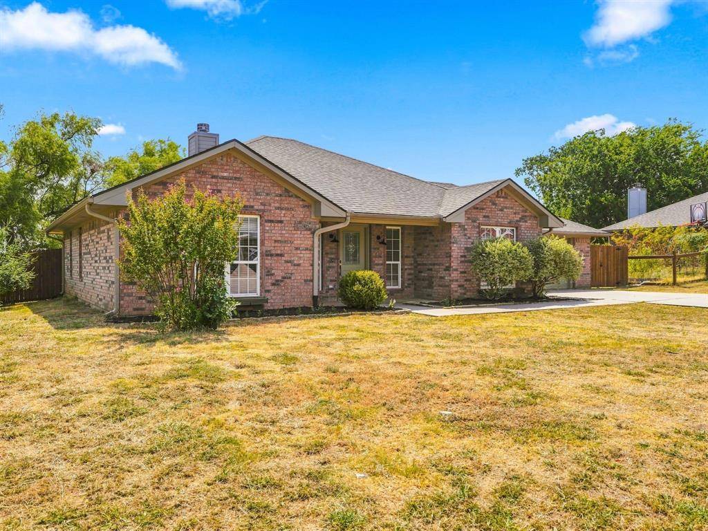213 Bryant Street, Pottsboro, TX 75076