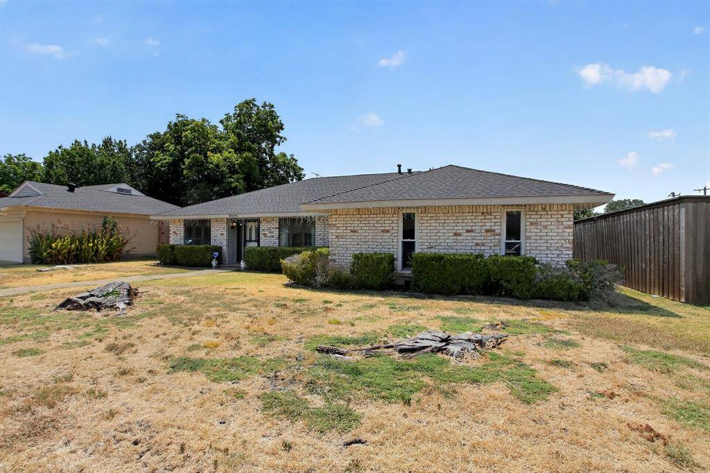 3030 Newcastle Drive, Dallas, TX 75220