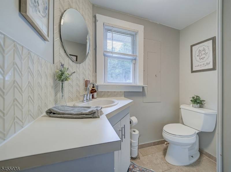 300 County Road 579, Alexandria Twp., NJ 08804