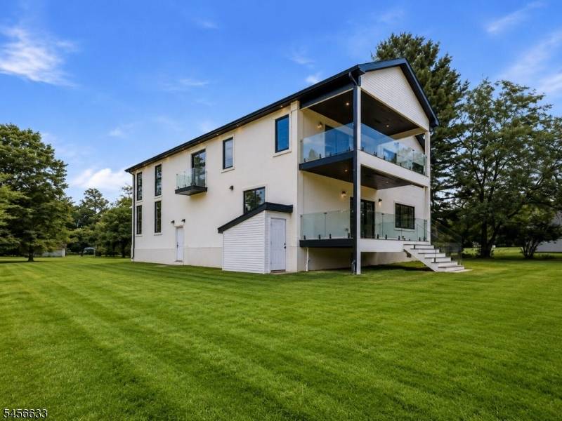 40 Evelyn Avenue, Franklin Twp., NJ 08823