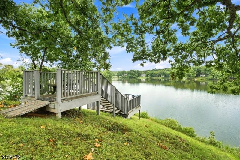 412 - D Lake Shore North O104 #D, Montague Twp., NJ 07827