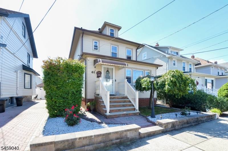 61 Bergen Ave, Clifton City, NJ 07011