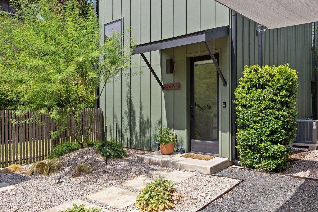 625 Tillery ST #B, Austin, TX 78702
