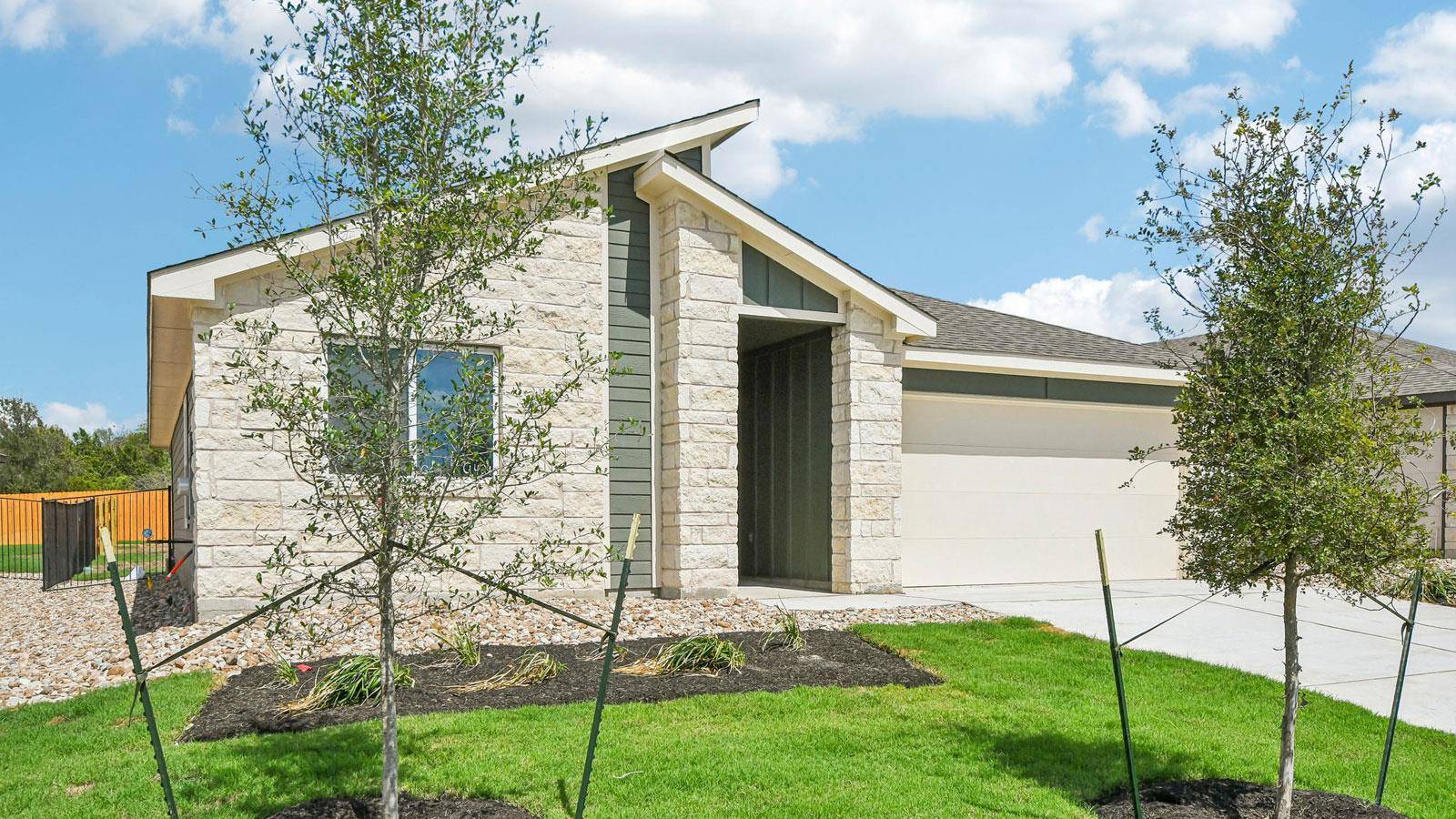 9421 Buckstitch Saddle DR, Austin, TX 78724