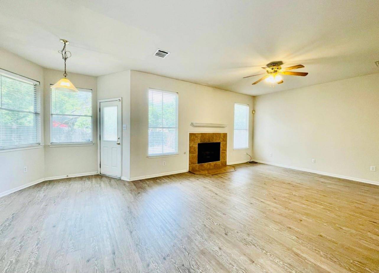 3720 Bratton Heights DR, Austin, TX 78728