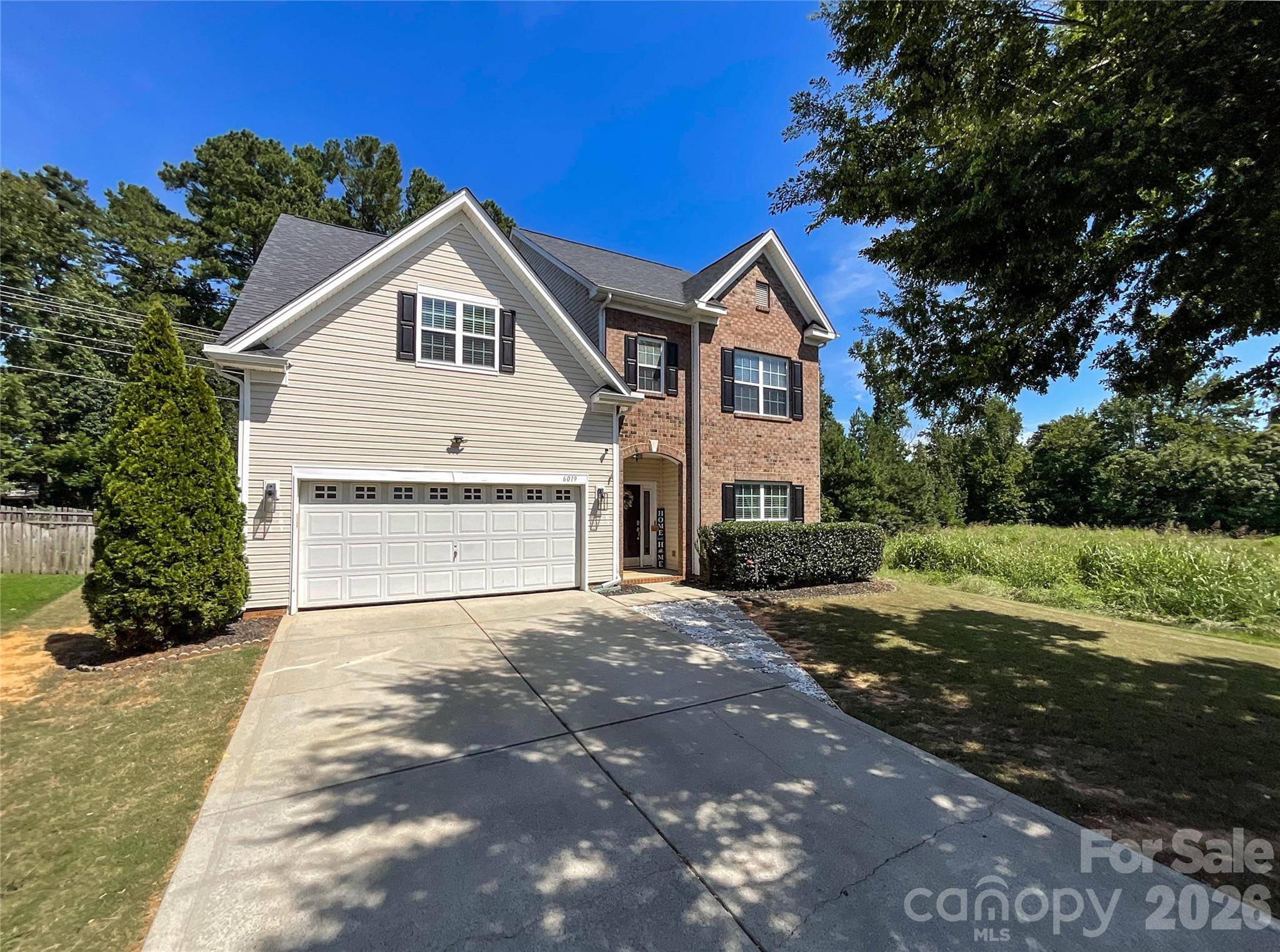 6019 Grassy Knoll CIR, Matthews, NC 28104