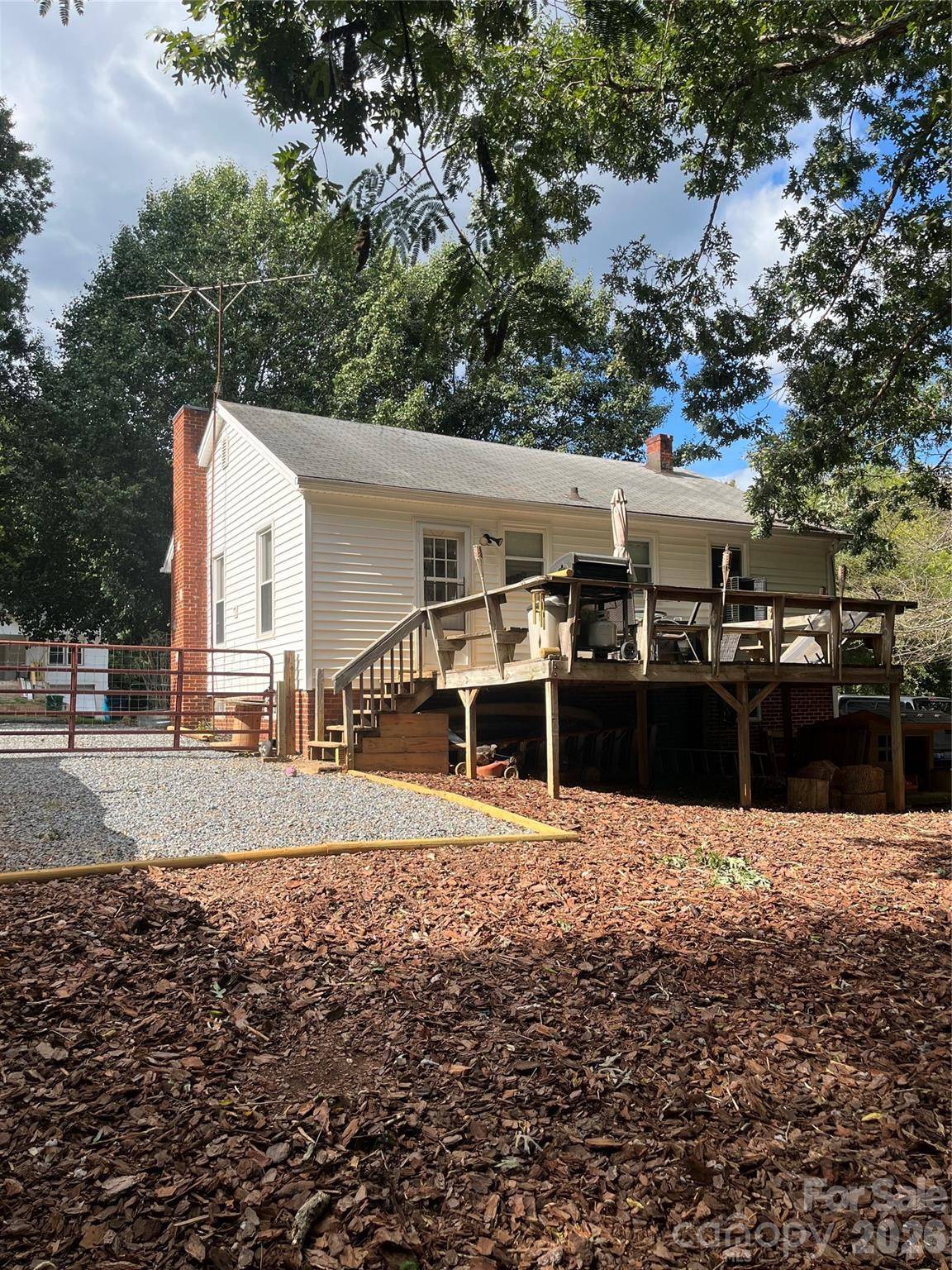 214 Eben ST, Albemarle, NC 28001
