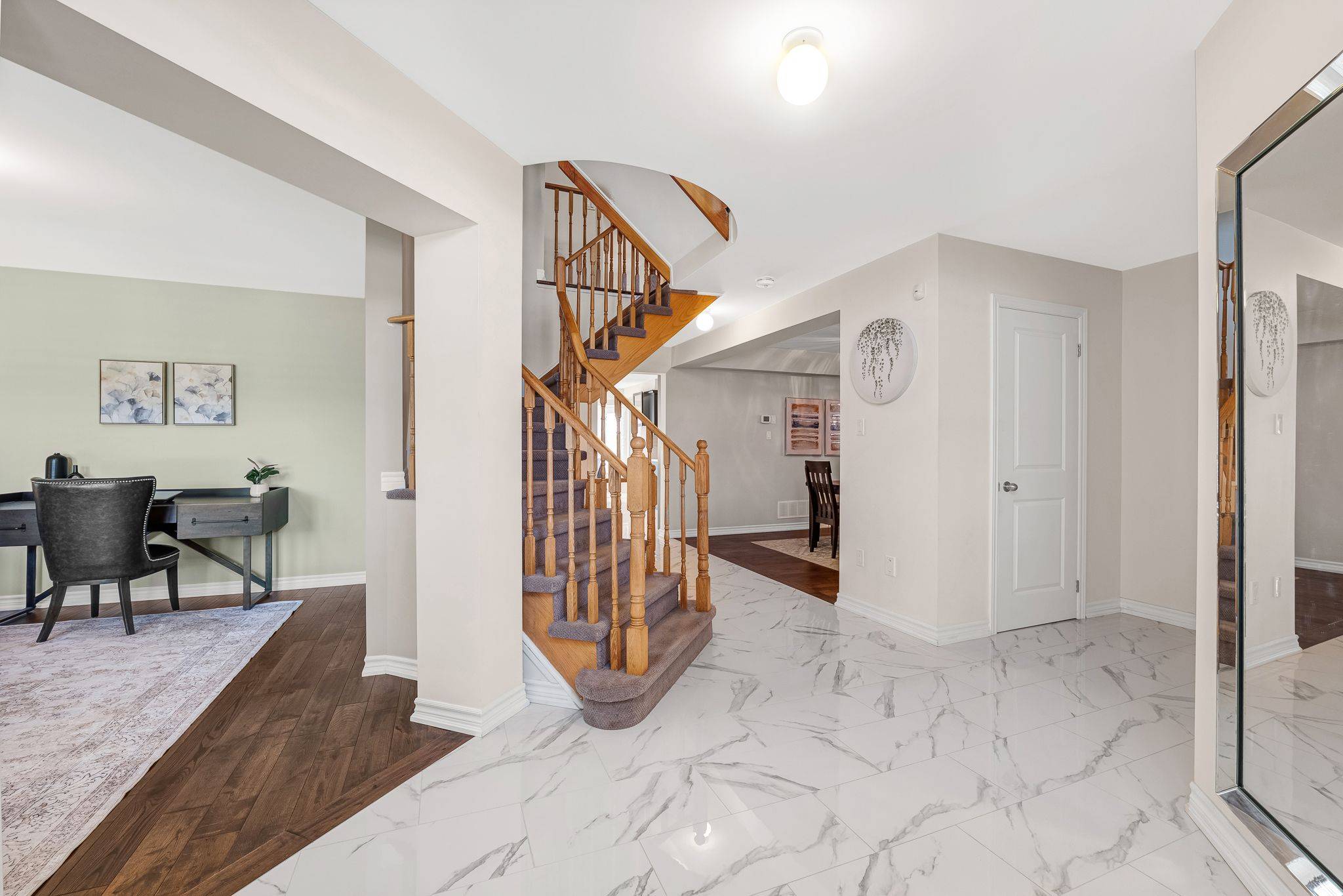 1856 Rosebank RD, Pickering, ON L1V 6Y1