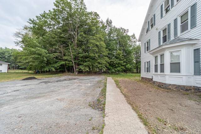 95 Glen Wild RD #304, Rock Hill, NY 12775