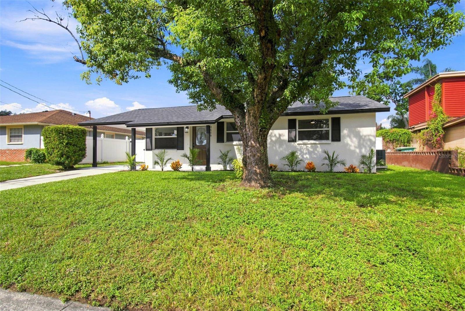 4606 ASHLAND DR, Tampa, FL 33610