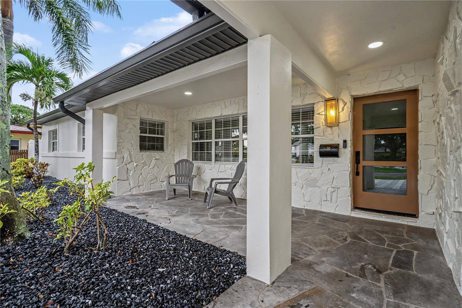 2649 64TH WAY N, St Petersburg, FL 33710