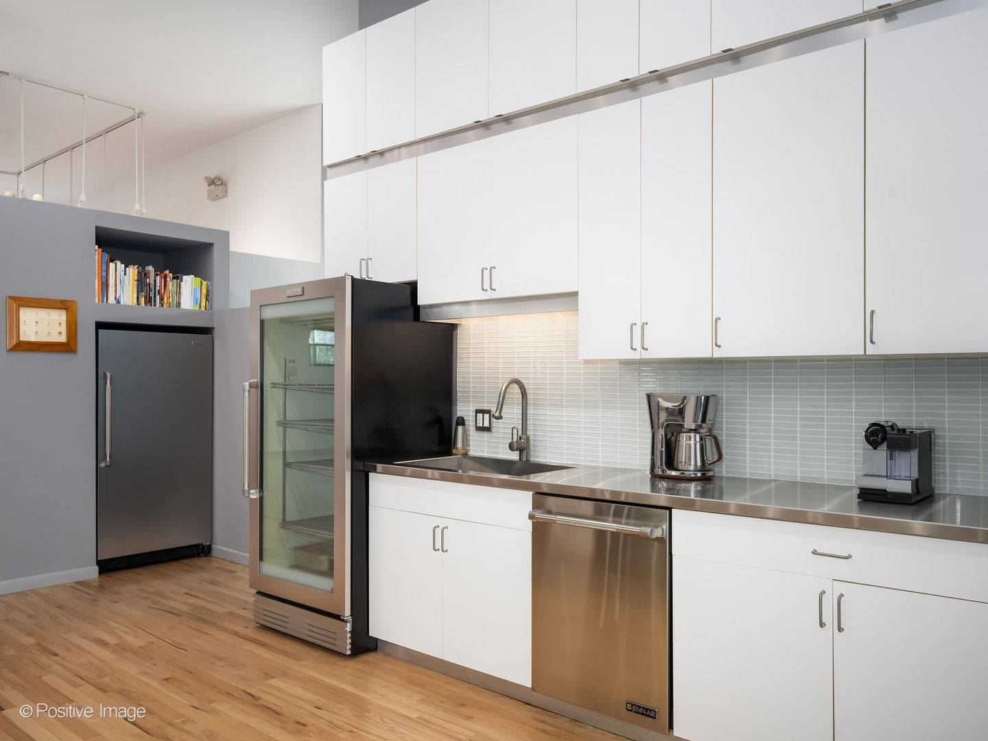 400 N Racine AVE #105, Chicago, IL 60642