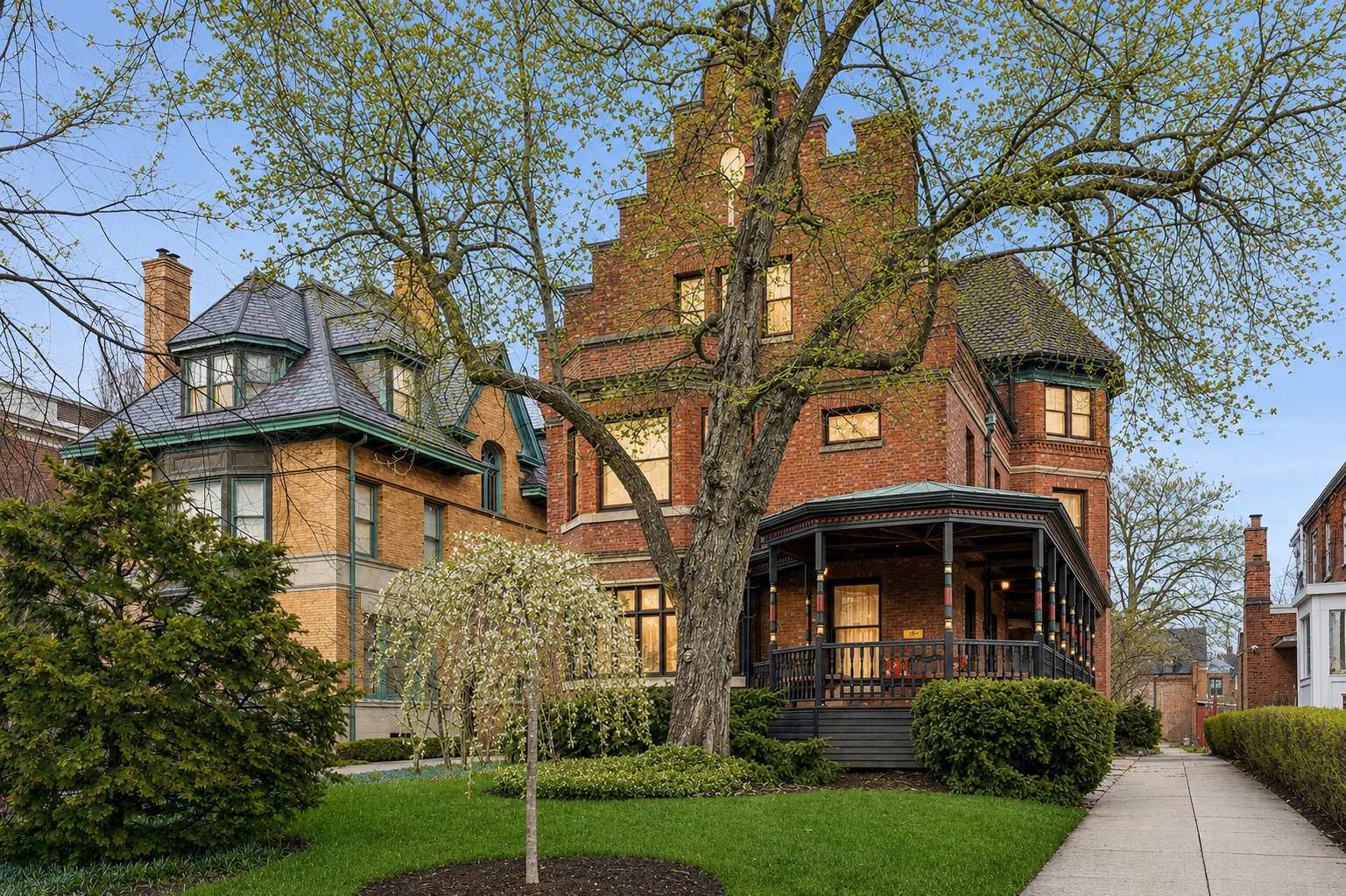 4923 S Greenwood AVE, Chicago, IL 60615