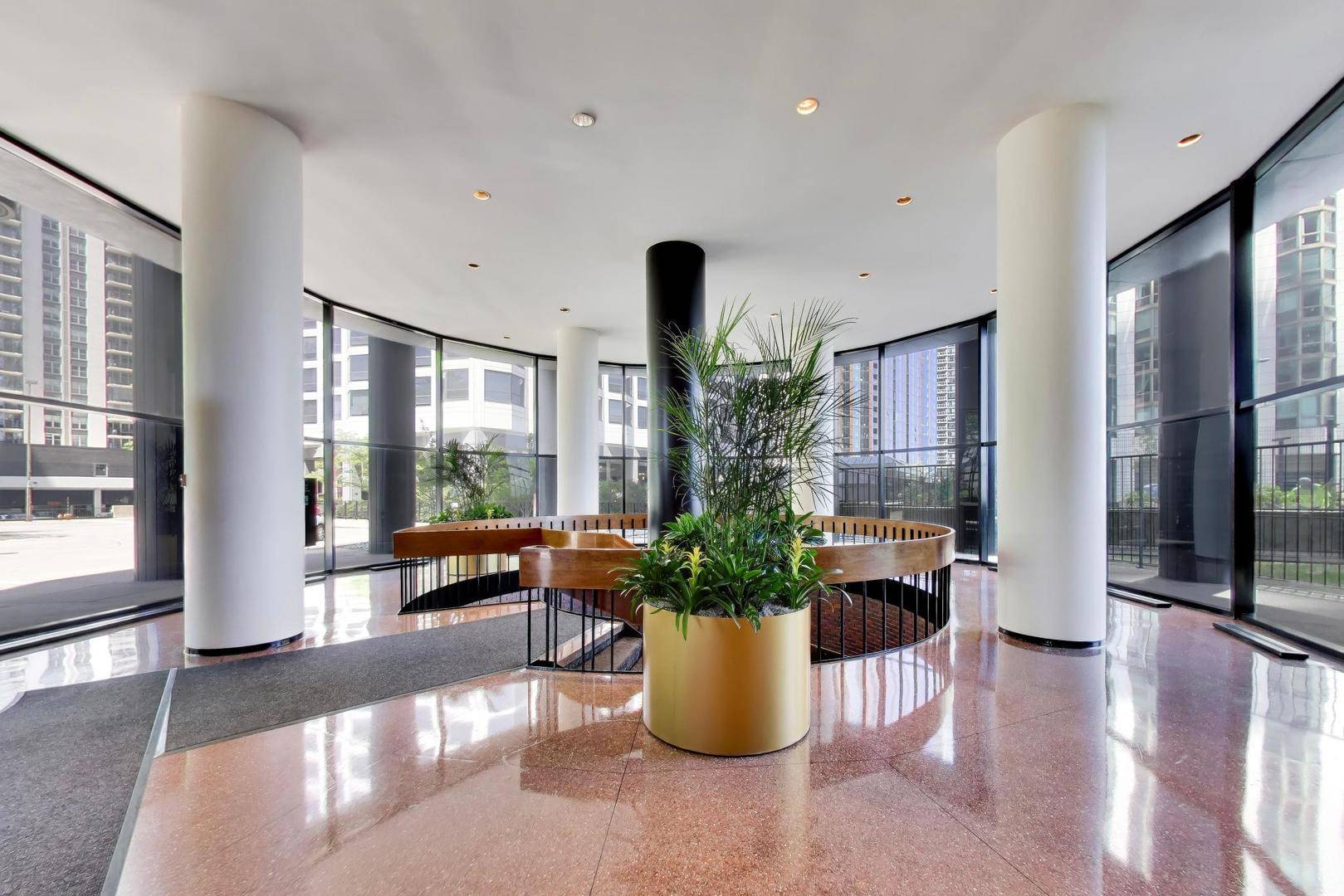 155 N HARBOR DR #2007, Chicago, IL 60601