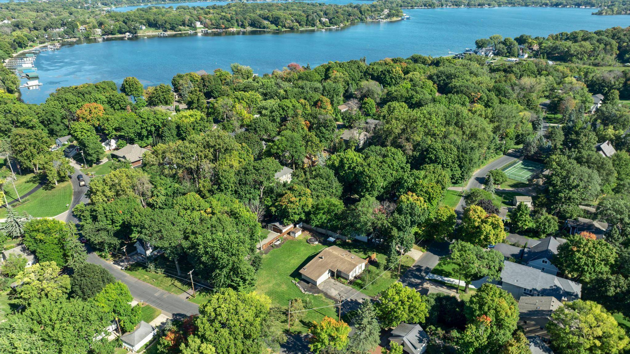 2800xx Casco Point RD, Orono, MN 55391