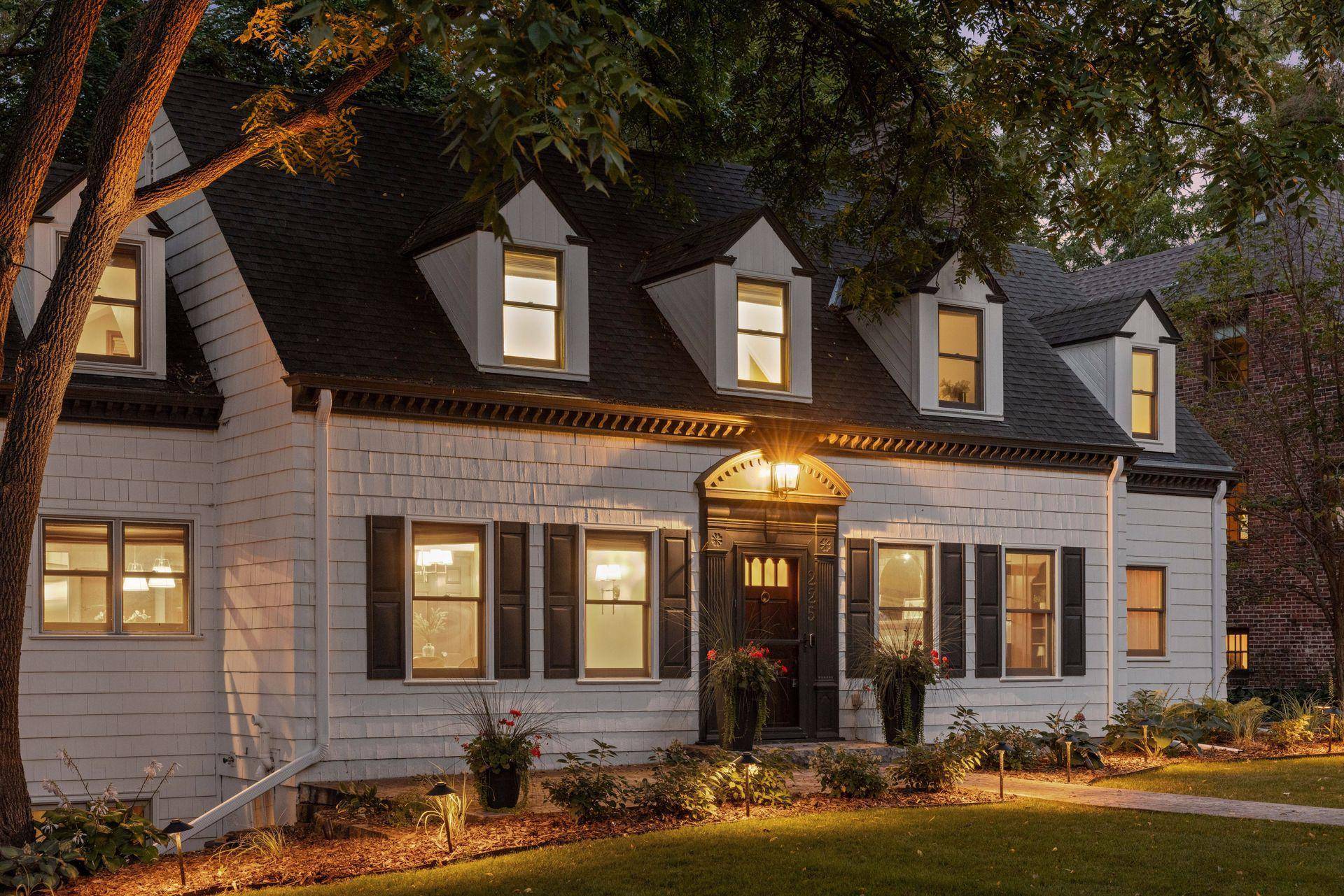 225 Interlachen RD, Hopkins, MN 55343