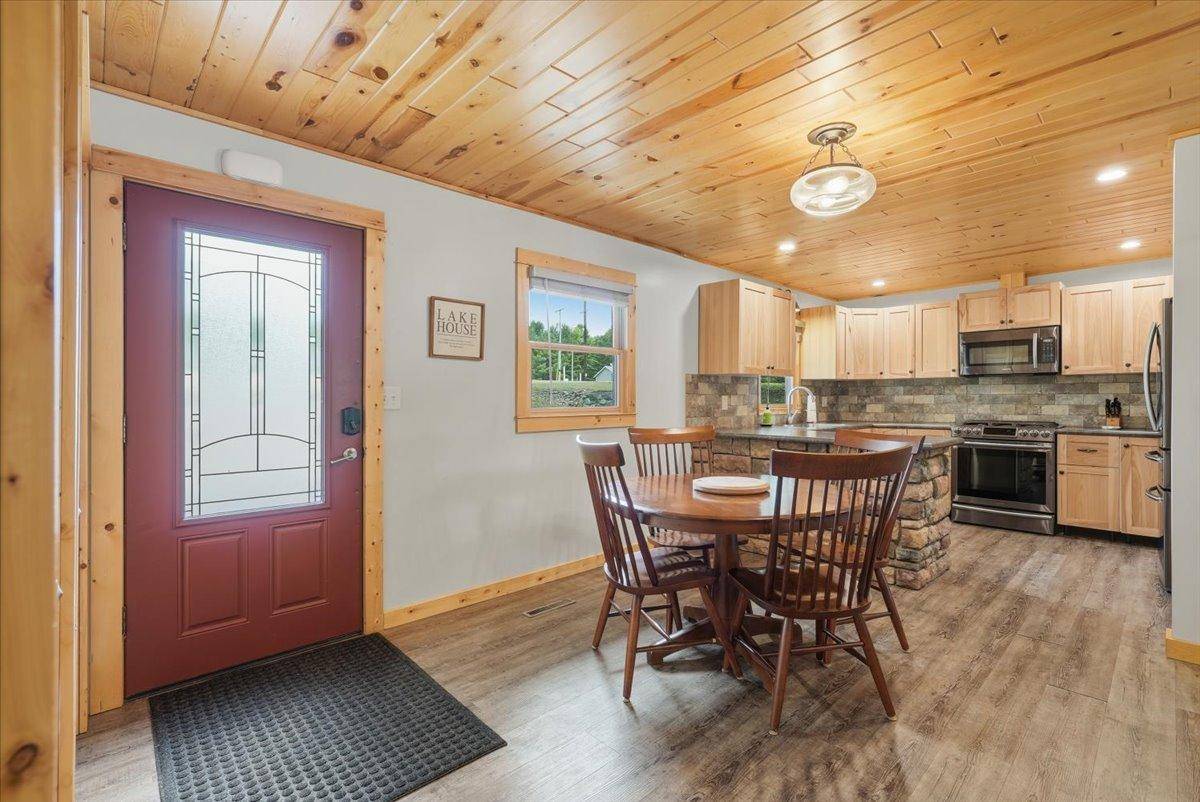 5199 State Road 70, Webster, WI 54893