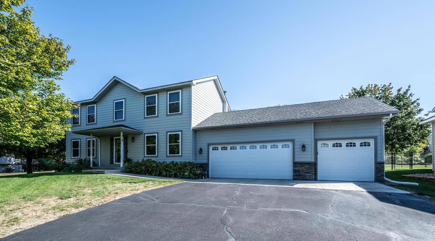 18474 Everest PATH, Farmington, MN 55024