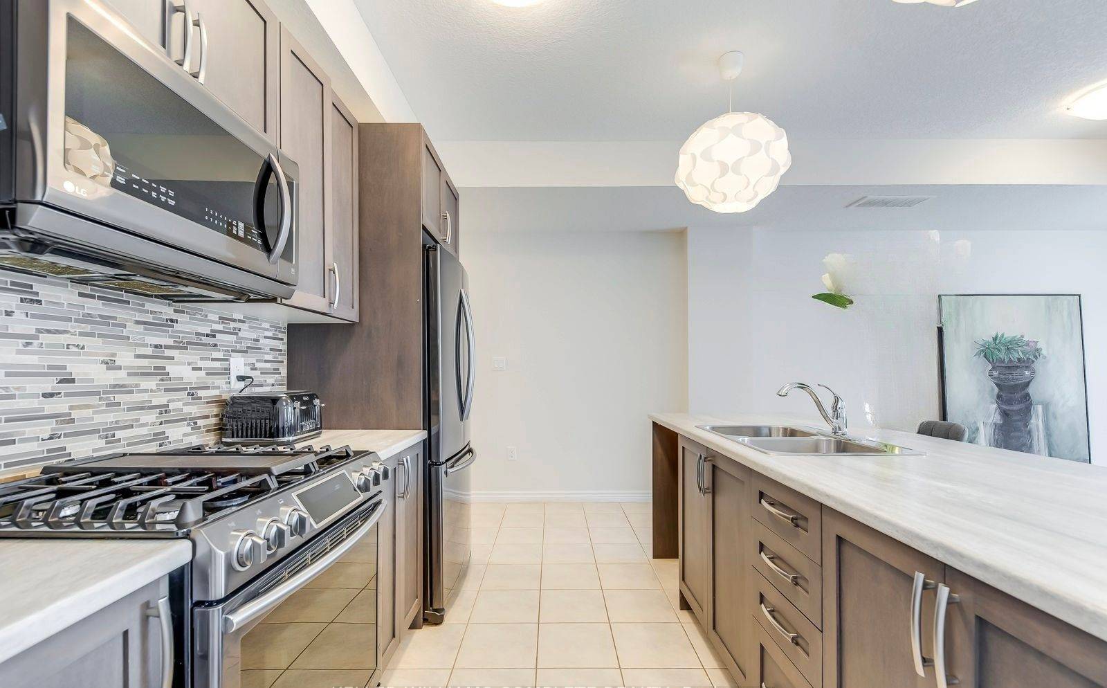 445 Ontario ST S #76, Milton, ON L9T 9K4