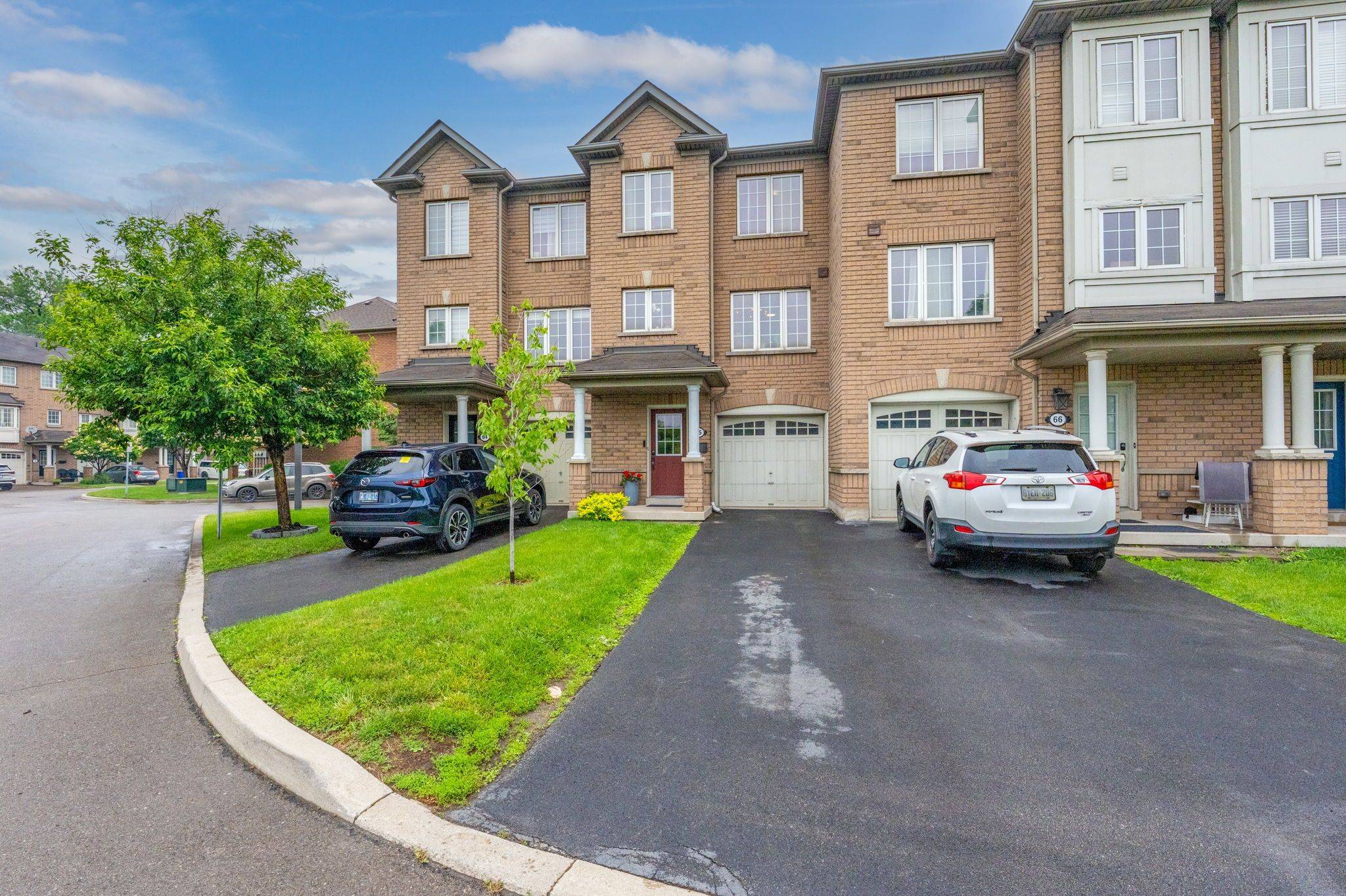 470 Beach BLVD #65, Hamilton, ON L8H 6X2