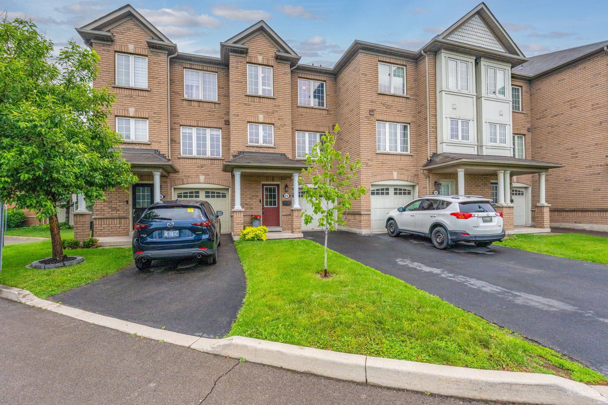 470 Beach BLVD #65, Hamilton, ON L8H 6X2